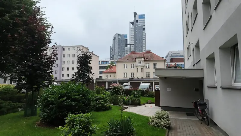The surroundings of the building at 37 Żeromskiego St, Gdynia